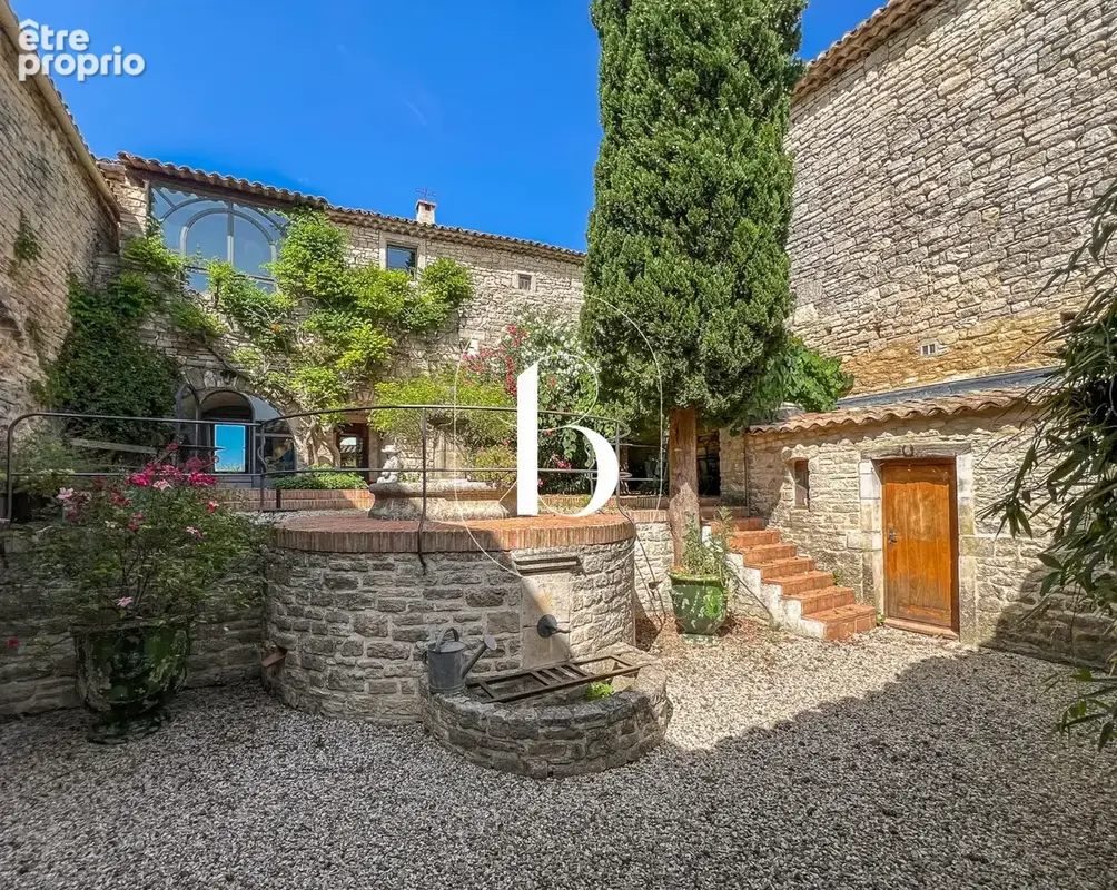 Maison à GOUDARGUES