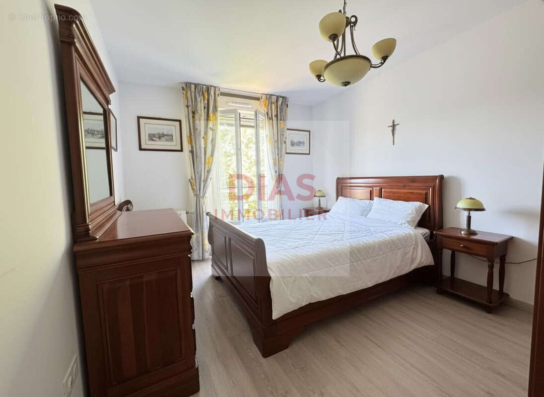 Appartement 65 m² à Pontault-Combault  - photo 8