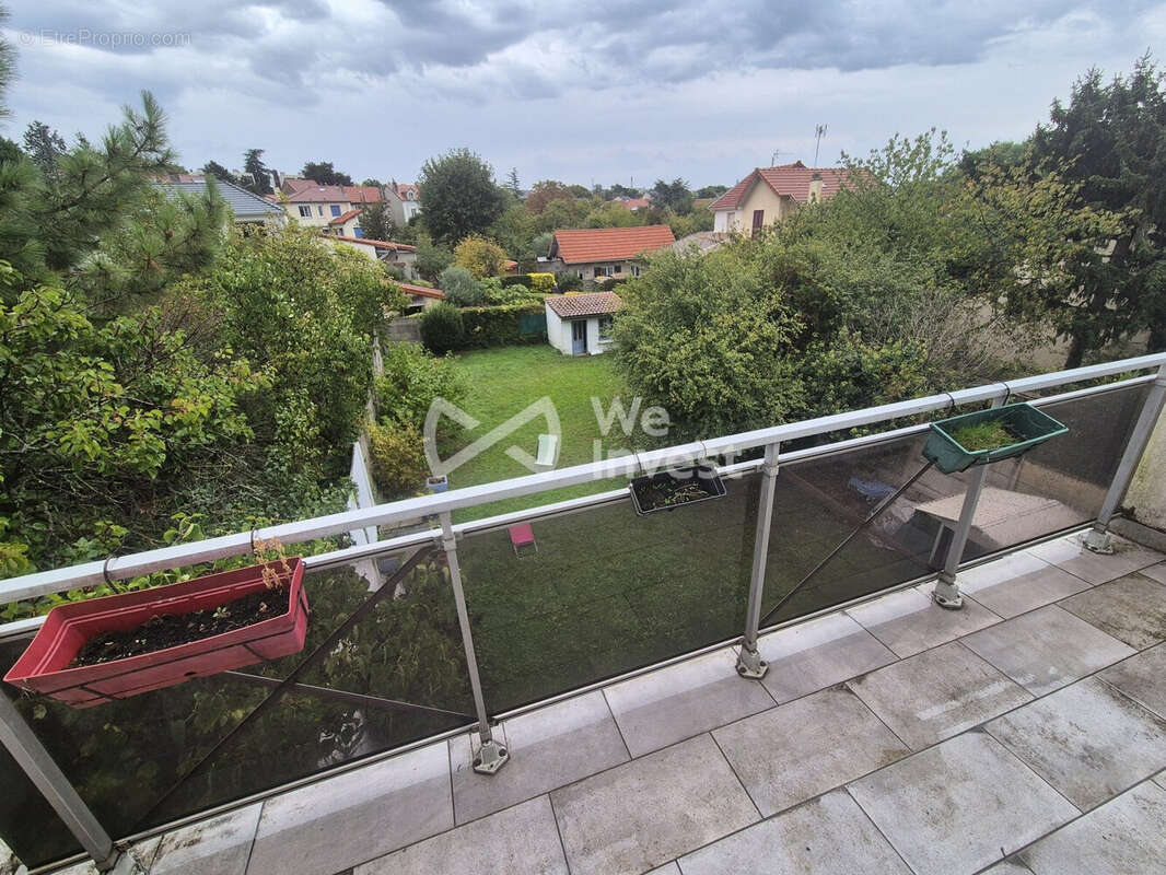 Appartement à ROSNY-SOUS-BOIS