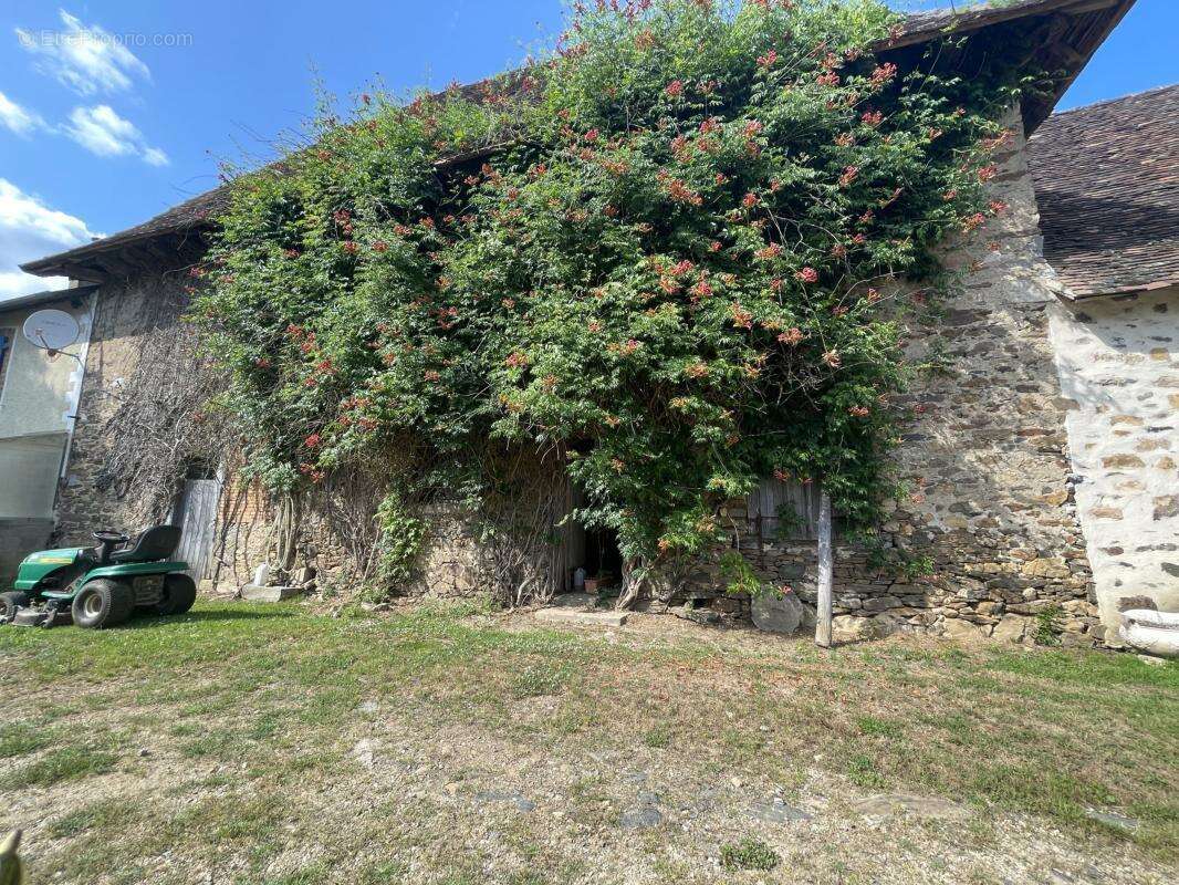 Maison à GLANGES