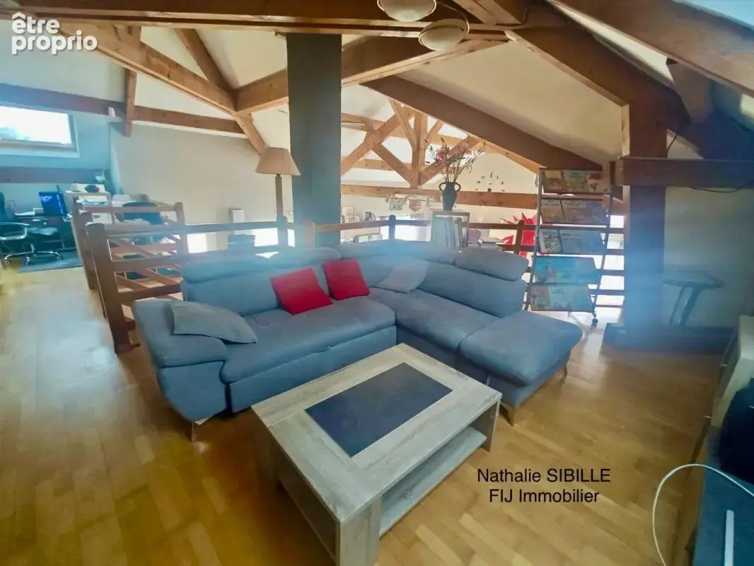 Maison 8 pièces / 212m² / 310 000 EUR / GEVIGNEY-ET-MERCEY - photo 2