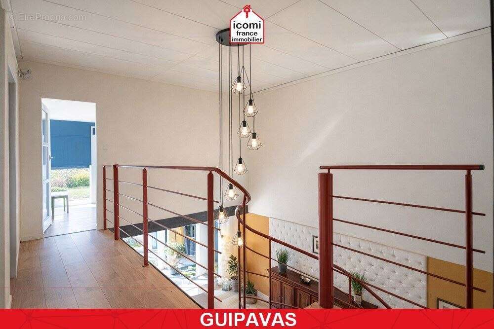 Maison à GUIPAVAS