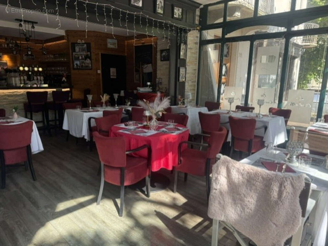 AIX LES BAINS (73) Restaurant Centre Ville, Grande Terrasse - photo 6