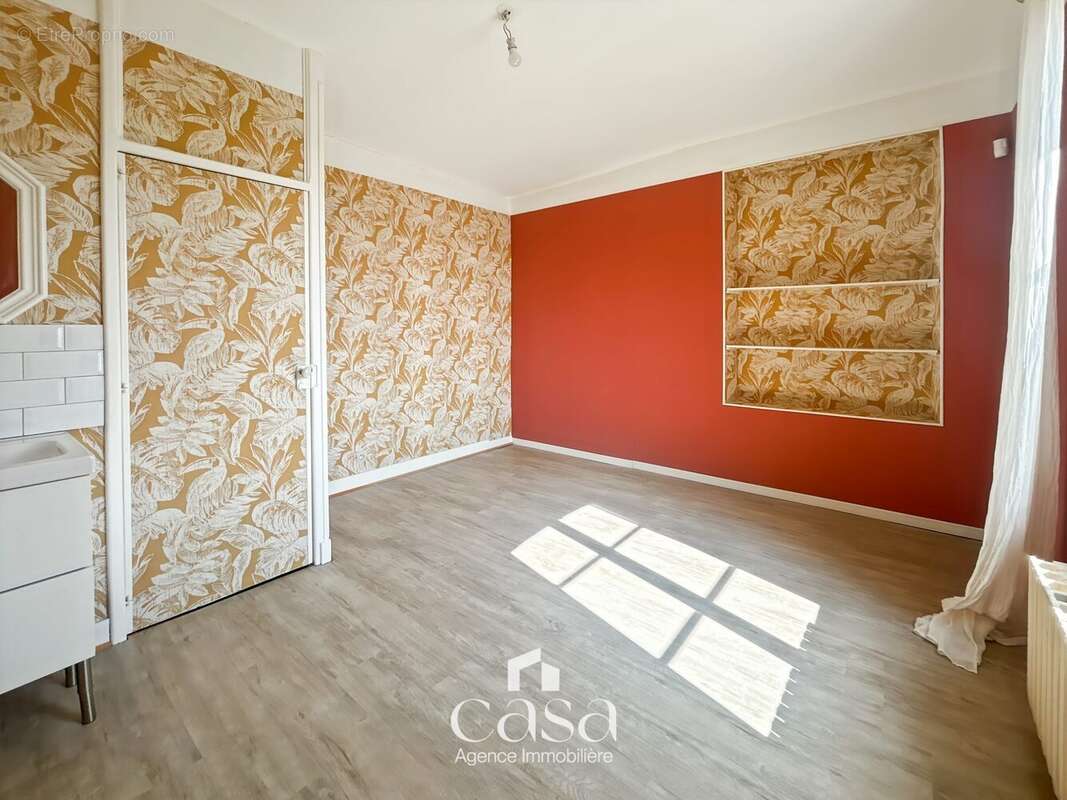 Maison à MOULINS-SUR-ORNE