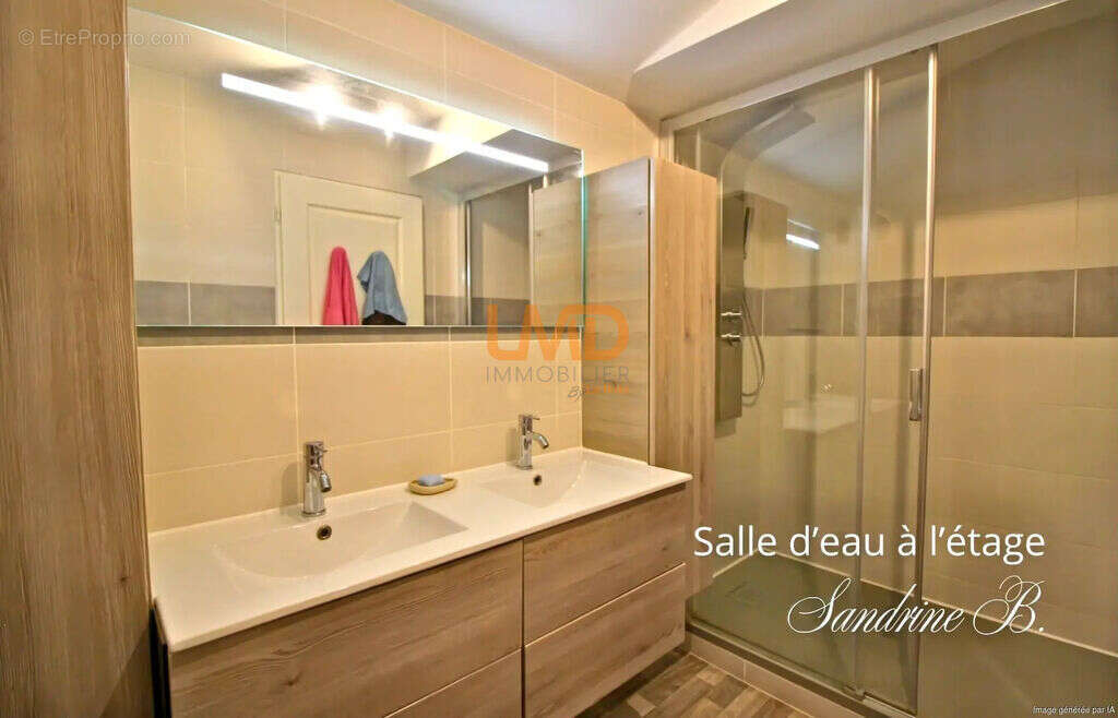 Maison à LAMOTHE-CUMONT