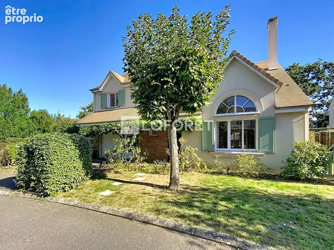 Maison à VERNEUIL-SUR-SEINE