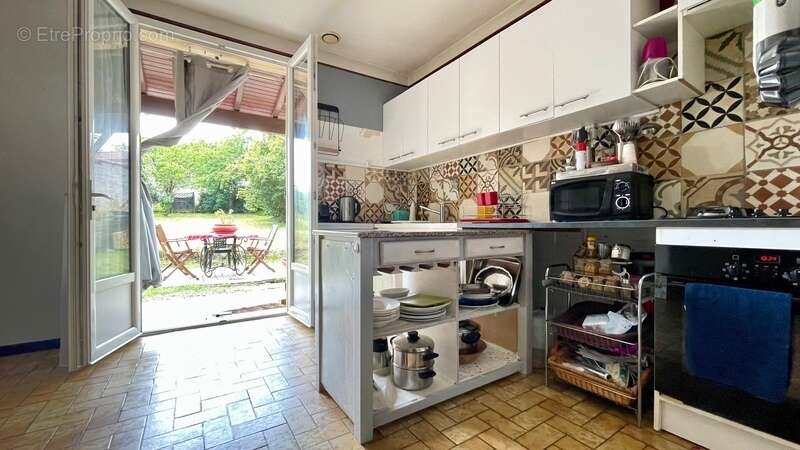 Dpt Dordogne (24), à vendre proche de BERGERAC maison P4 - photo 17