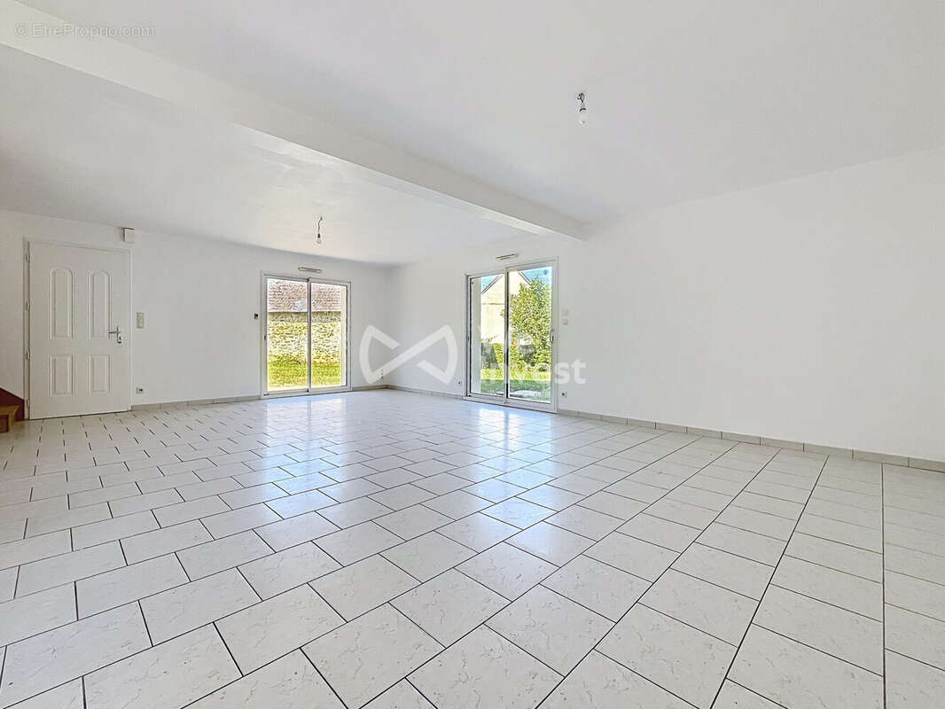 Maison 112 m² à Ballee  - photo 6