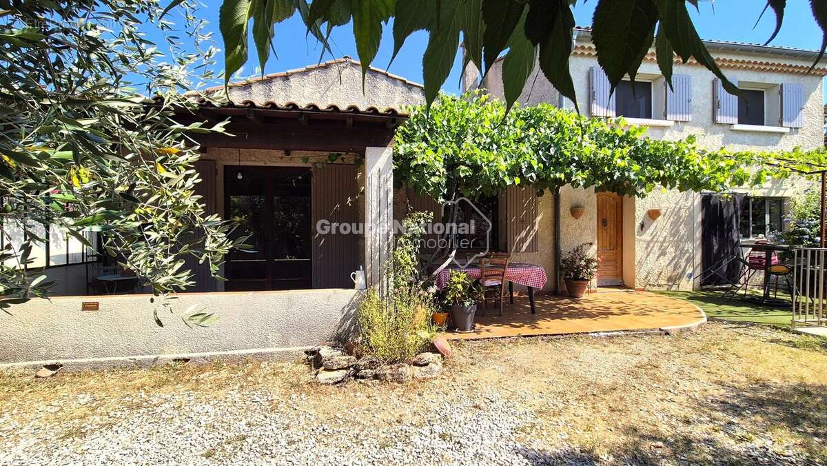 Maison à SORGUES