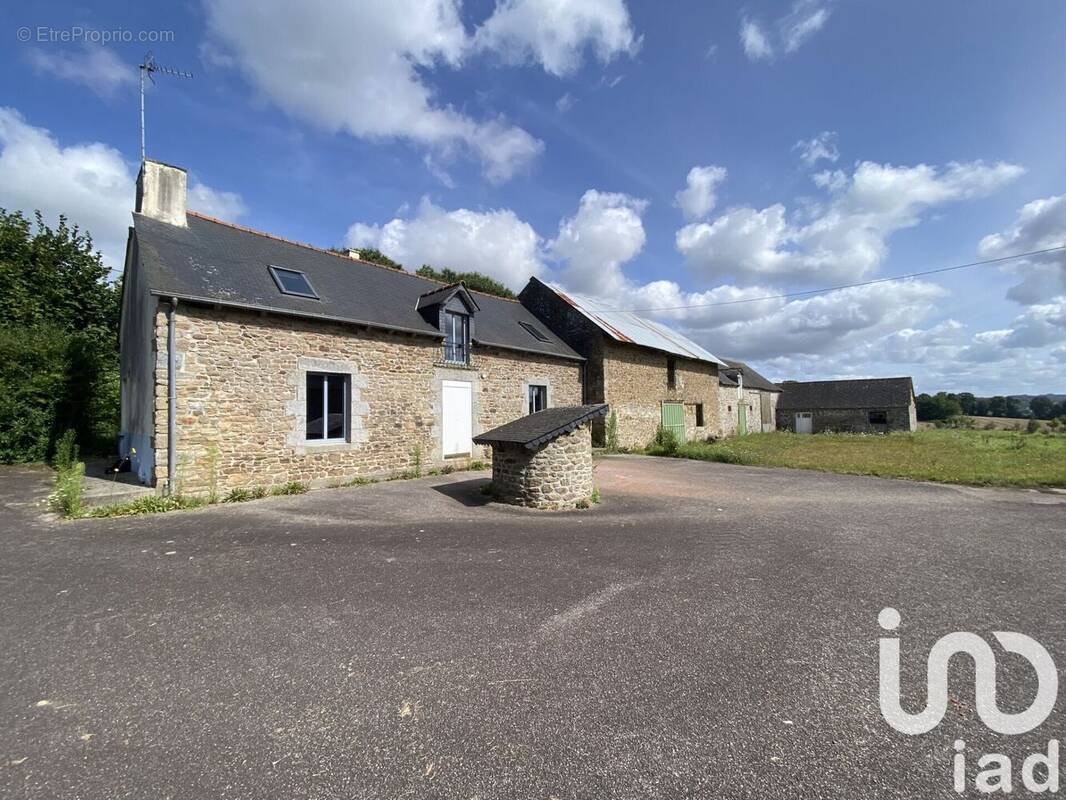 Photo 1 - Maison à COETLOGON