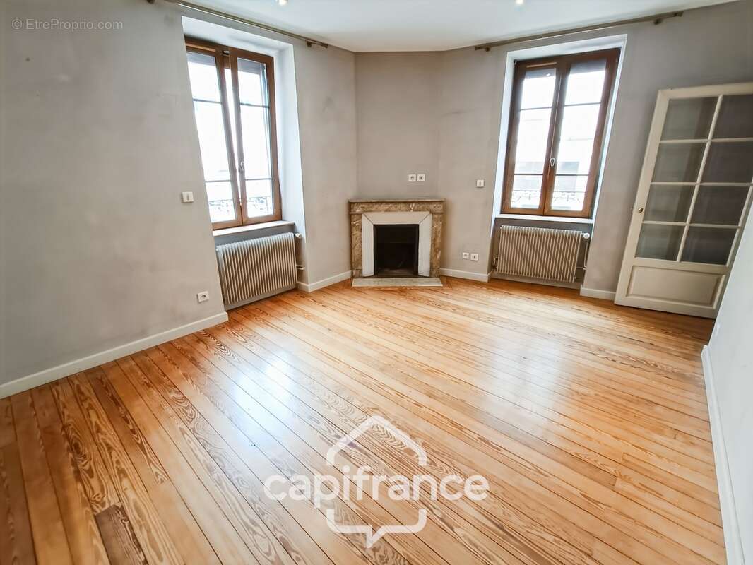A vendre sennecey le grand maison de 136 m² - dependance et atelier de 262 m² - photo 9