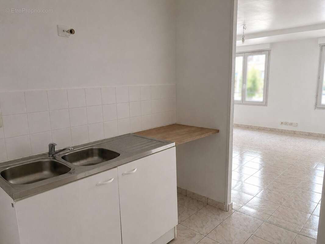 Appartement à BUSSY-SAINT-GEORGES