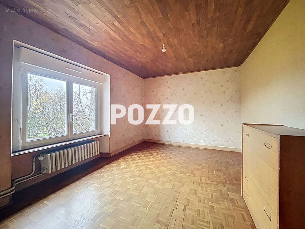 Maison à JUVIGNY-LE-TERTRE