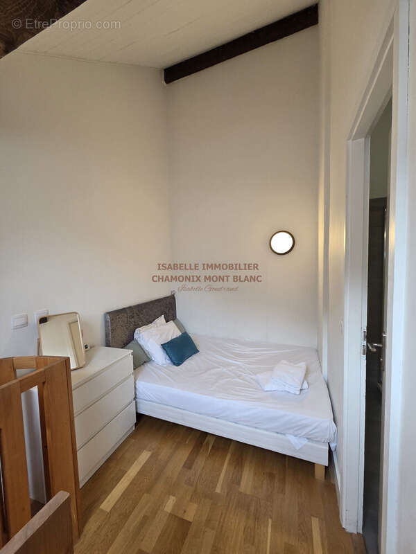 Chambre /Vente appartement Chamonix - Appartement à CHAMONIX-MONT-BLANC