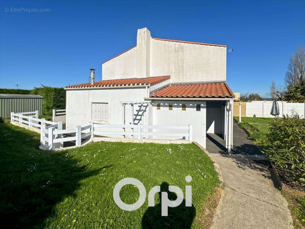 Maison à CHANTONNAY