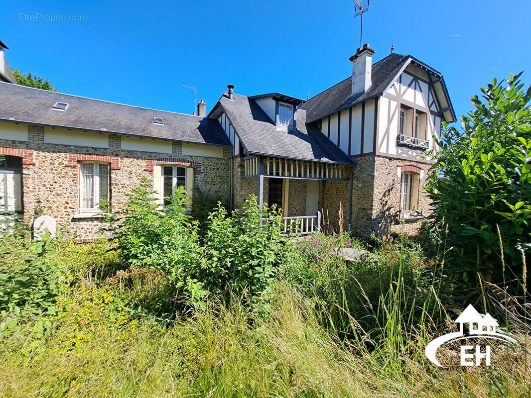 Maison à L&#039;AIGLE