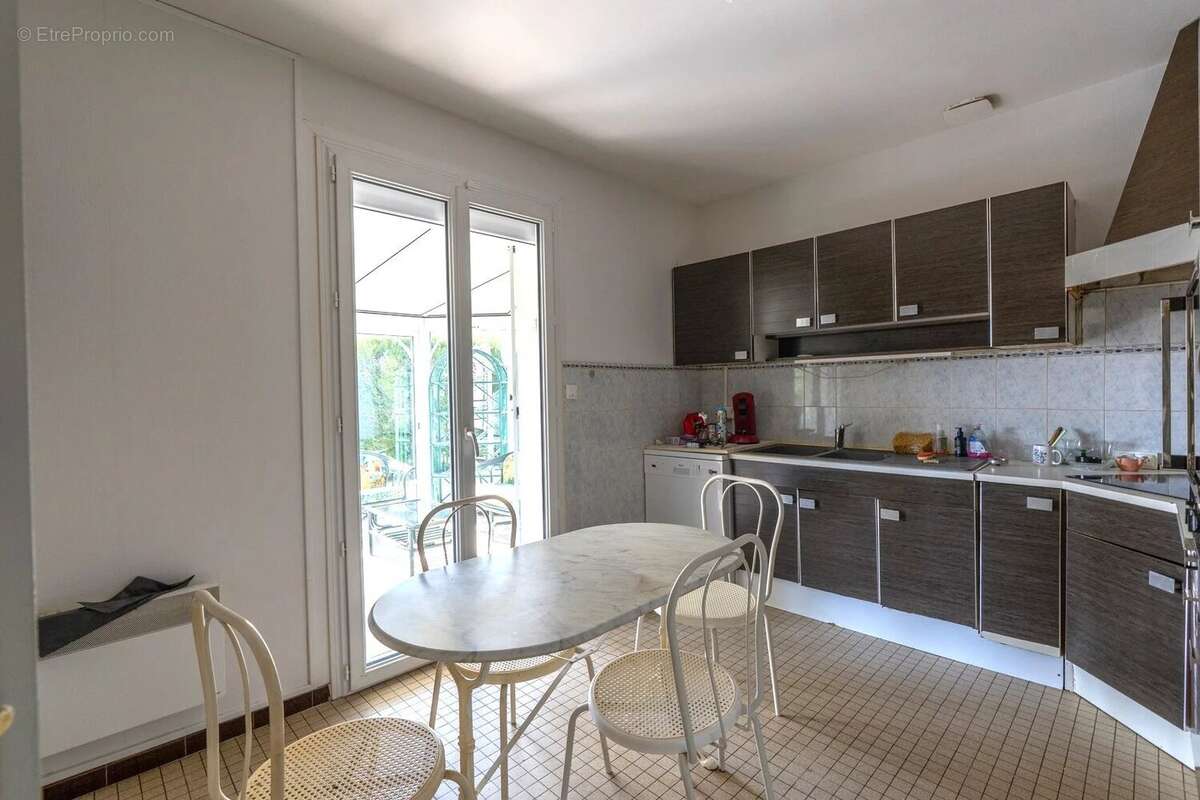 Maison à LA RIVIERE-DE-CORPS