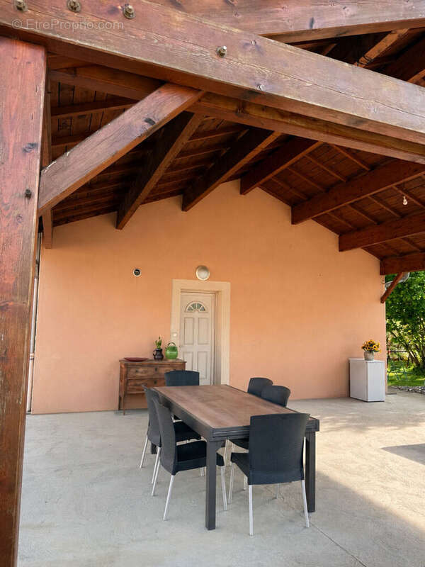 Maison à JASSERON