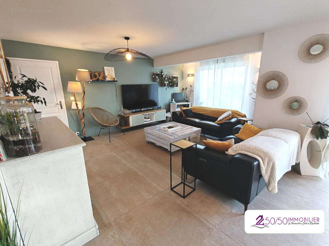 Maison à LANDIVISIAU