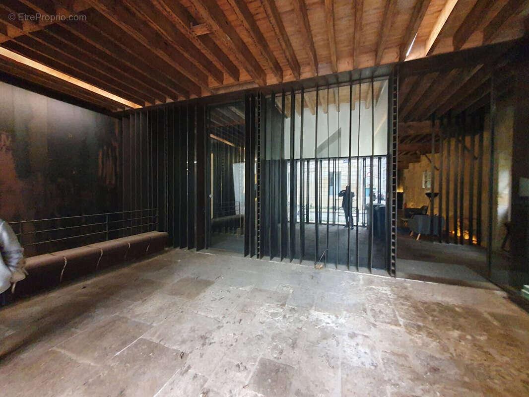 Commerce à BORDEAUX