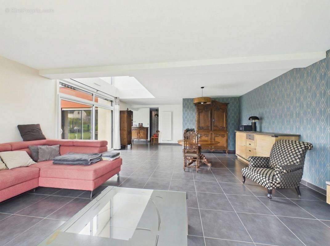 Maison à SAINT-AMAND-LES-EAUX