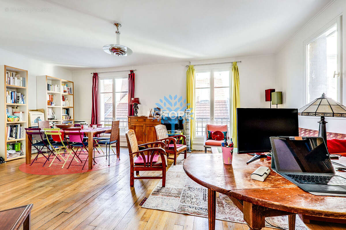Appartement à PARIS-11E