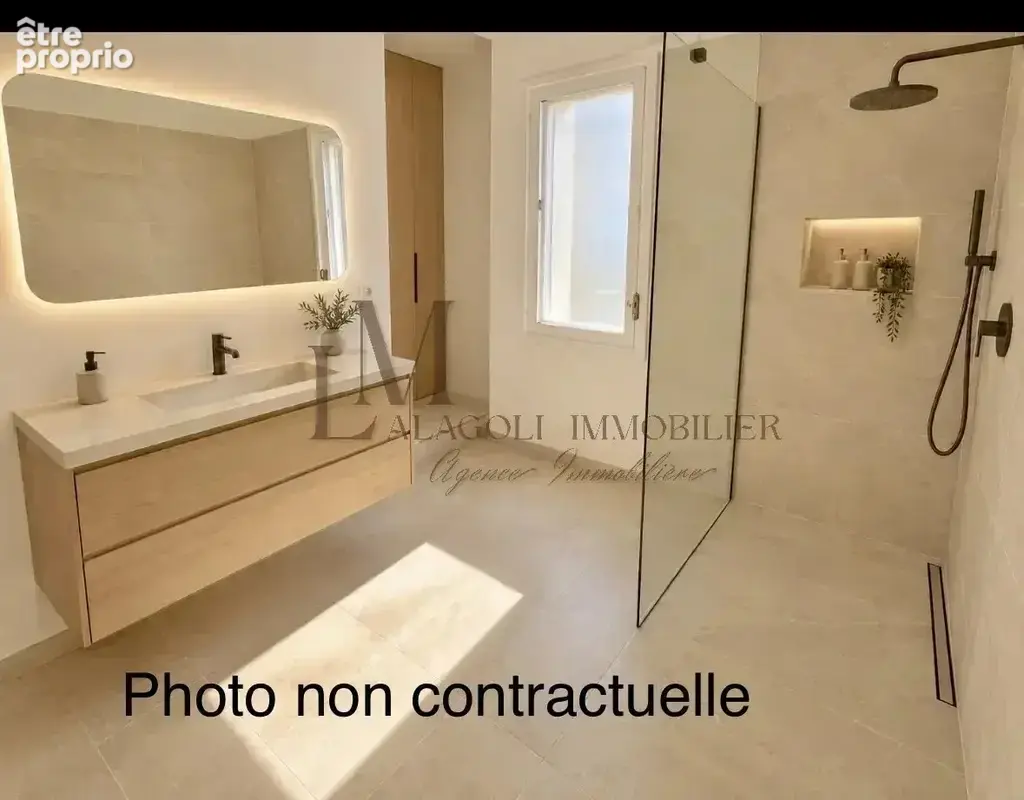 SARTENE - Ensemble immobilier T3 / T3 / T2 + Terrain constructible. - photo 12