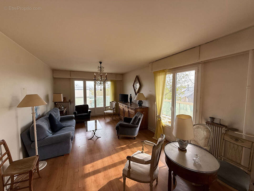 Appartement à MAISONS-LAFFITTE