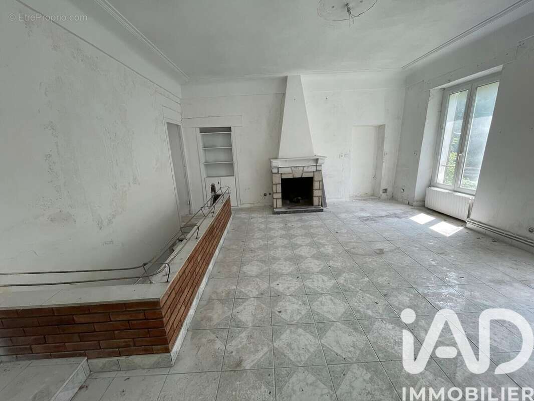 Photo 4 - Appartement à CORBEIL-ESSONNES