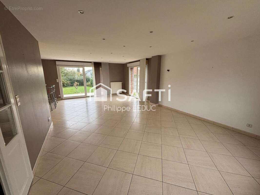 Photo 5 - Maison à CAMBRAI