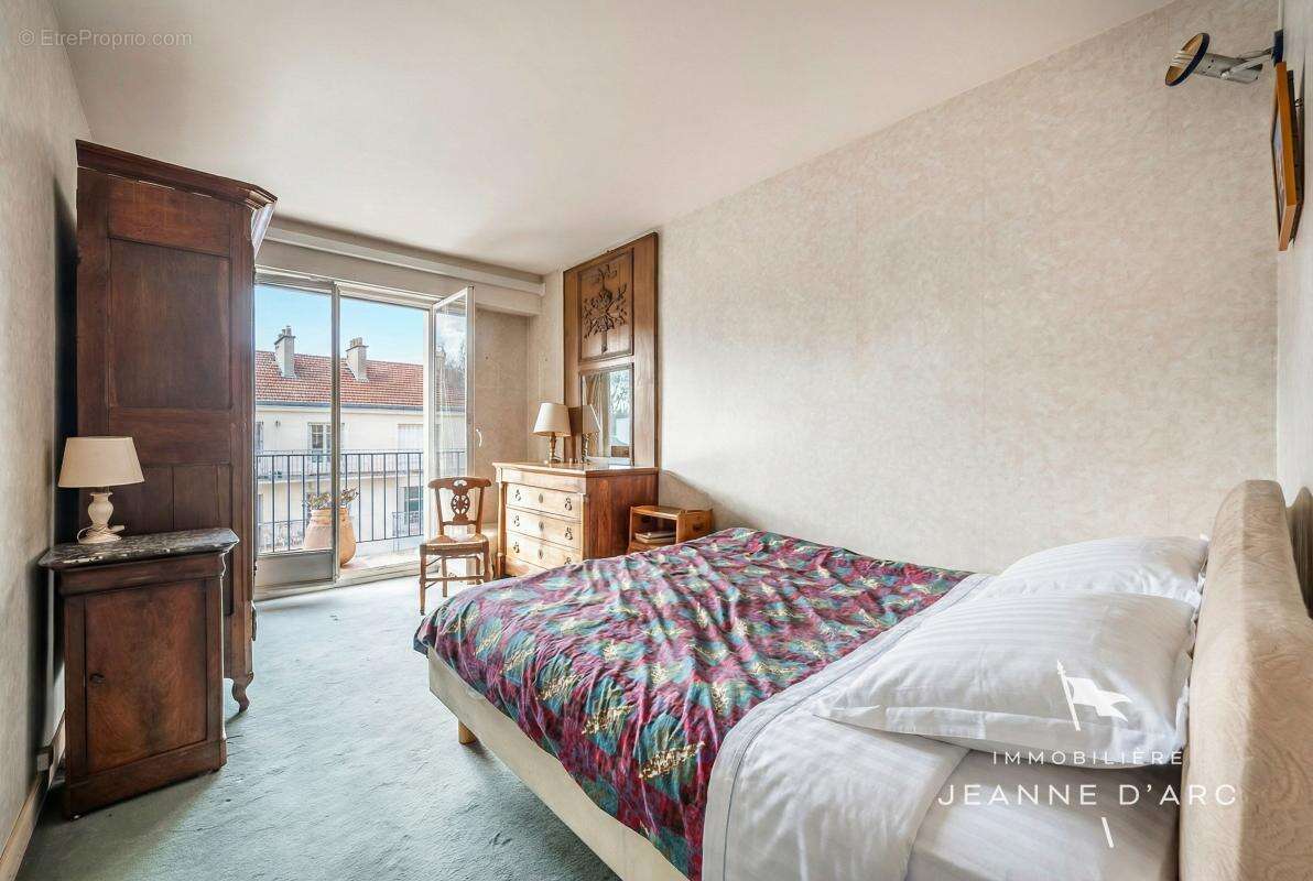 Appartement à VERSAILLES