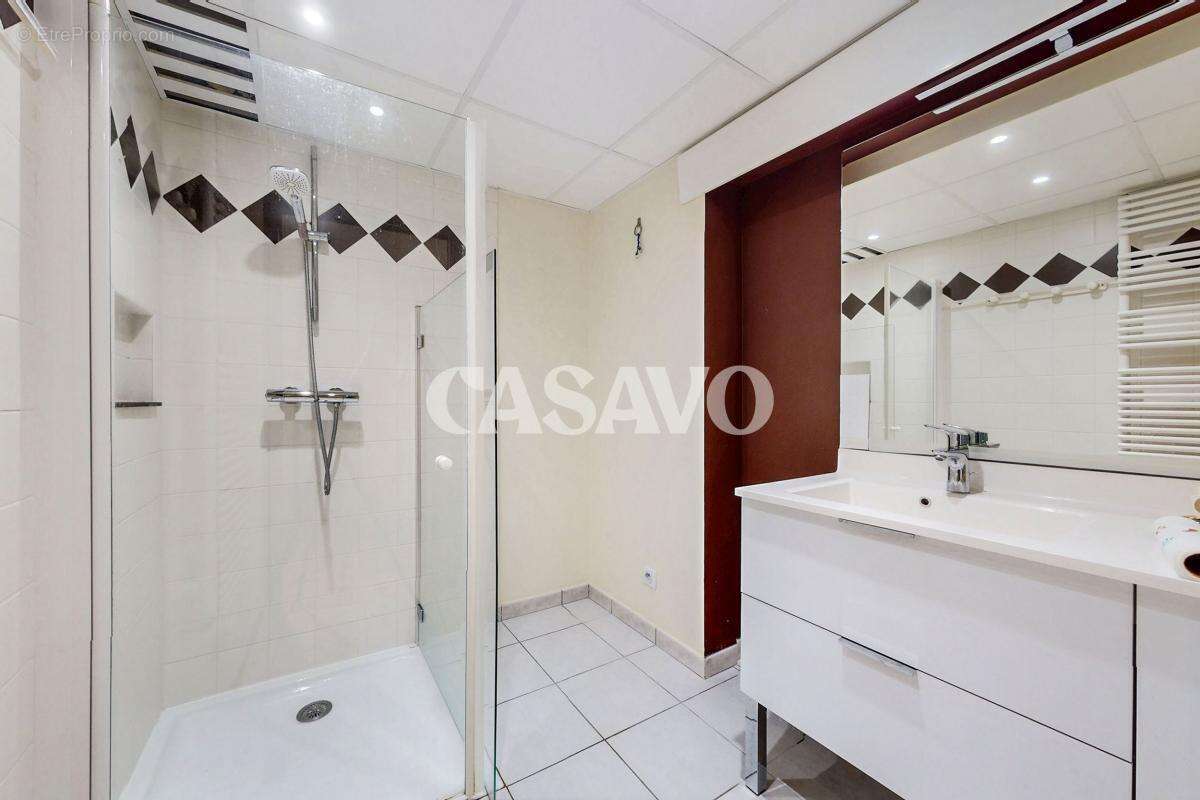 Maison à REVEL-TOURDAN