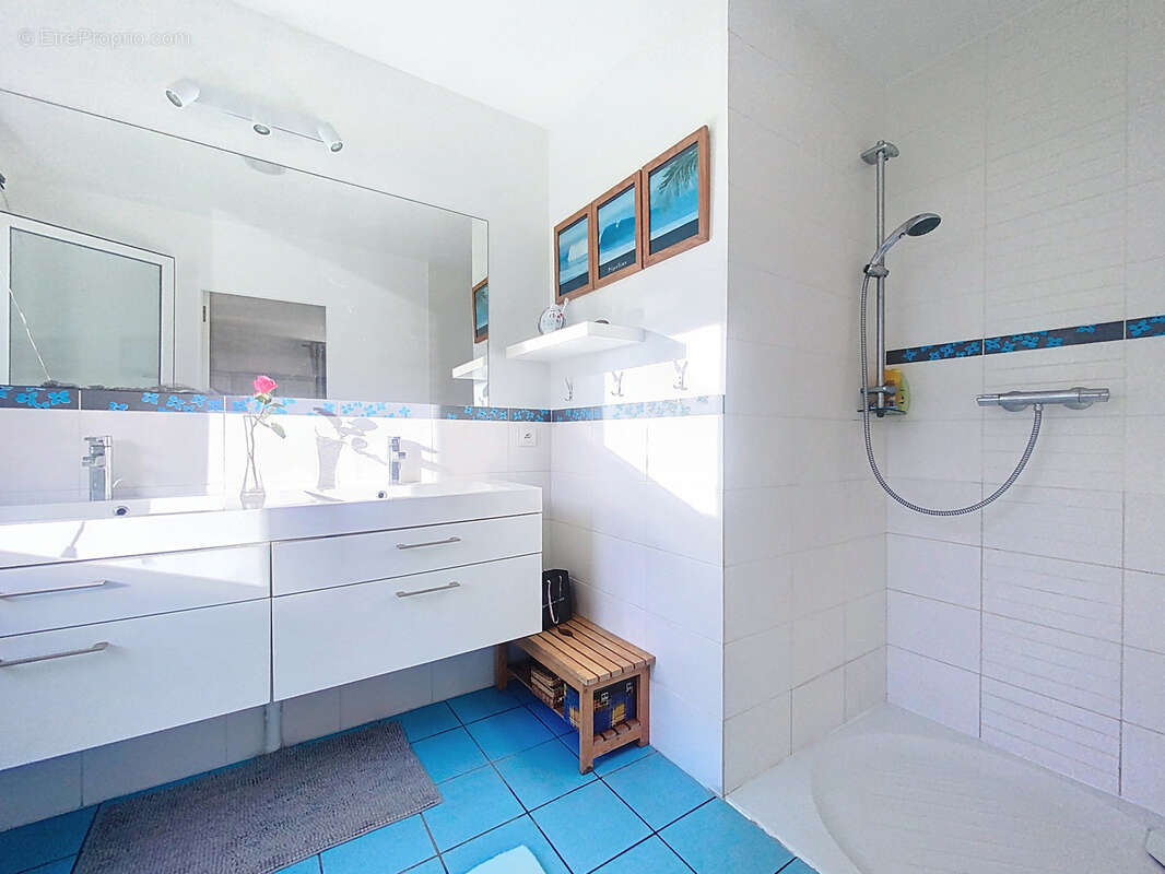 Maison à SAINT-JEAN-DES-CHAMPS