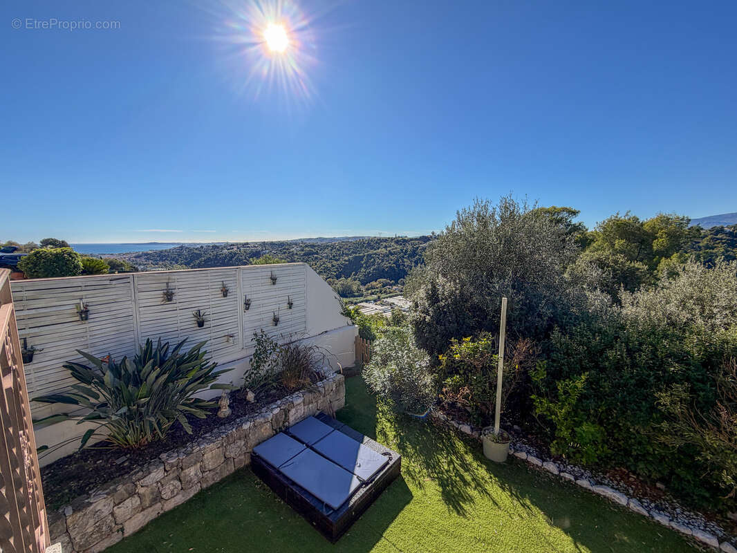 Maison à CAGNES-SUR-MER