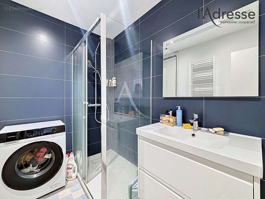 Appartement à SURESNES