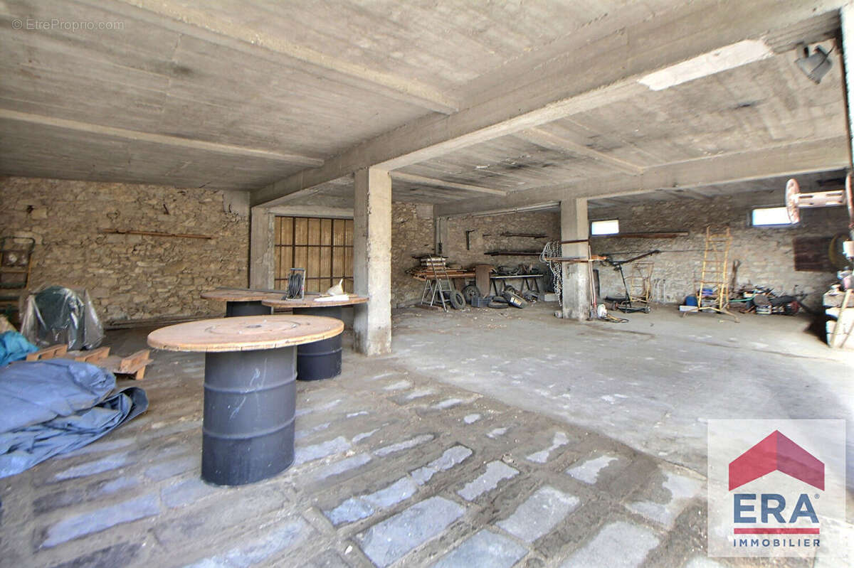 Maison à MONDRAGON