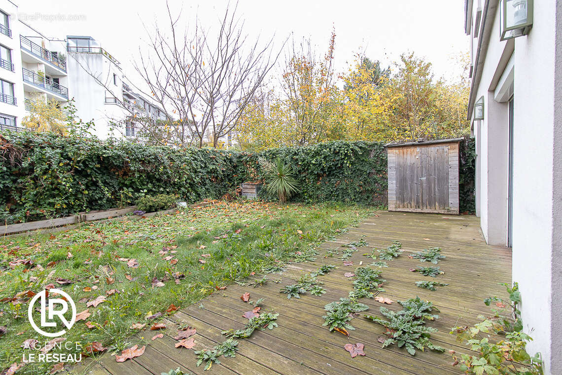 Appartement à SURESNES