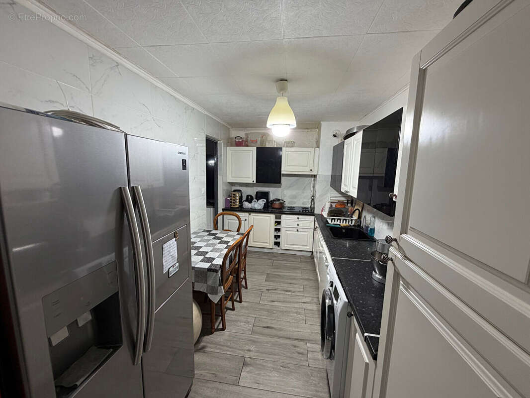 Appartement à MARSEILLE-14E