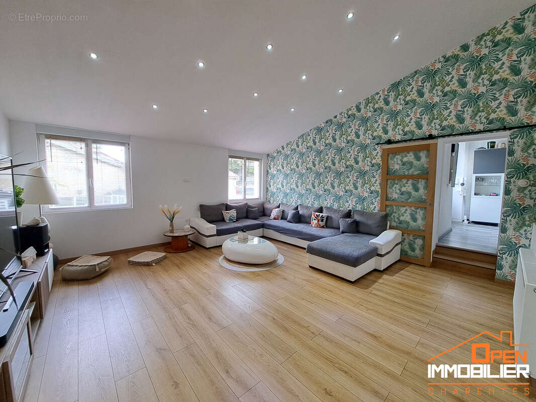 Maison à SAINT-BONNET