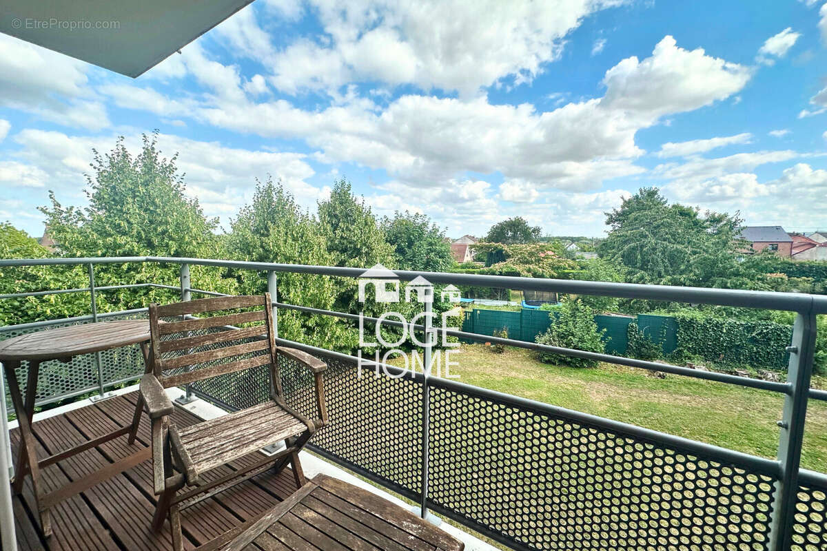 Appartement à ELEU-DIT-LEAUWETTE