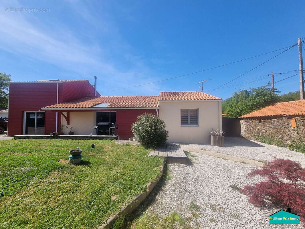 Maison à SAINTE-PAZANNE