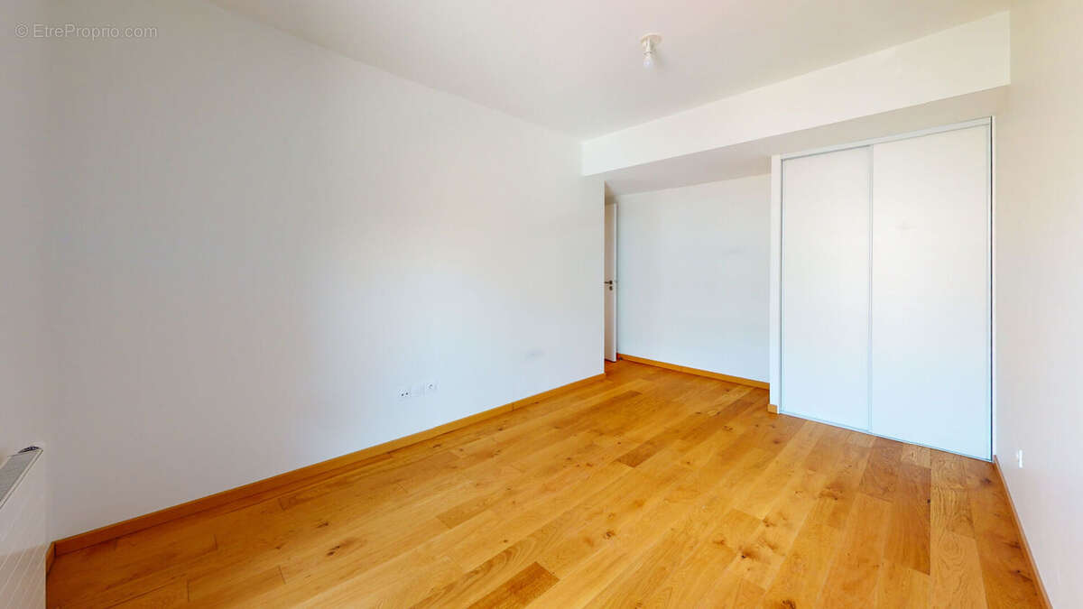 Appartement à MEYLAN