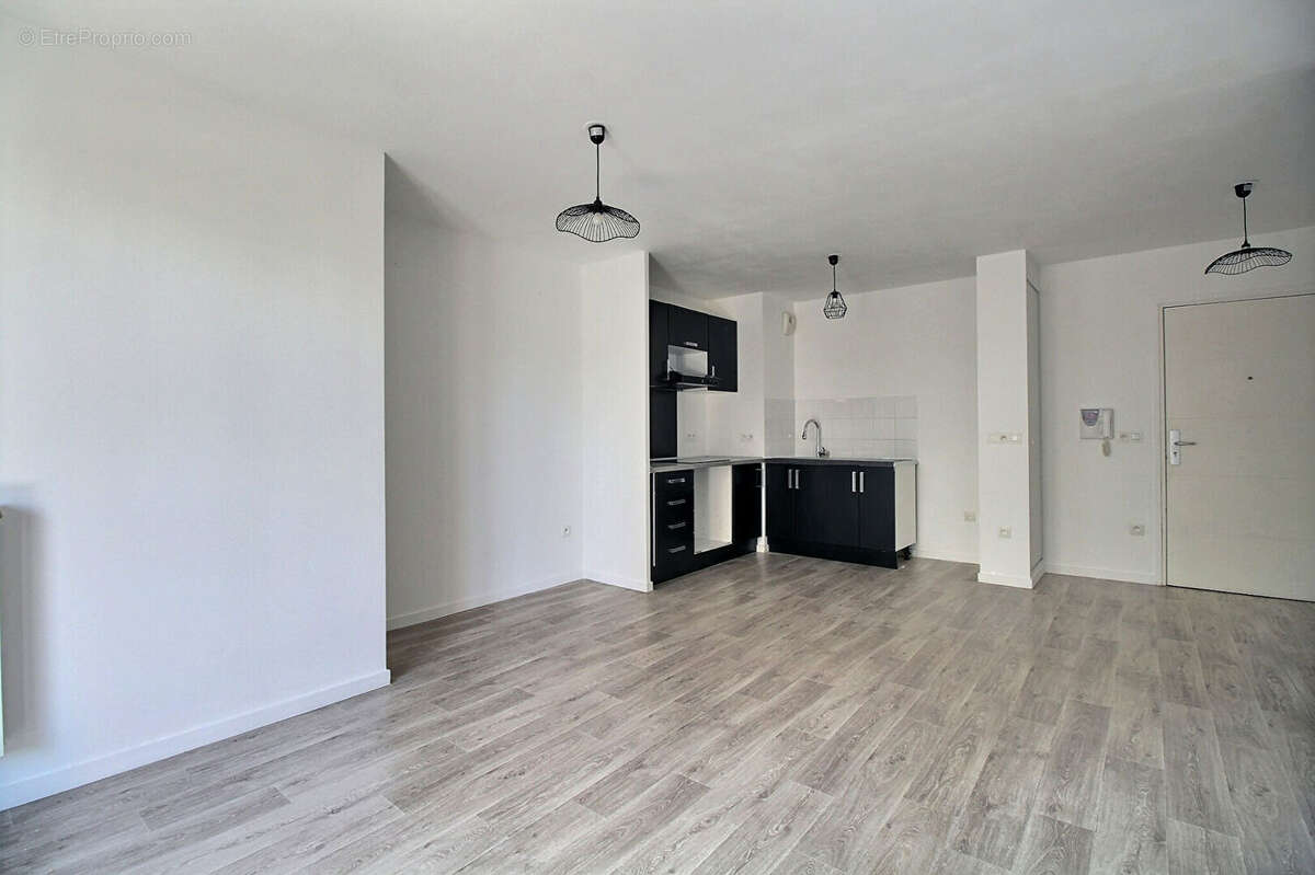 Appartement à COLOMBES