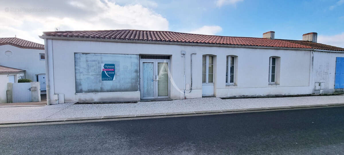 Maison à L&#039;AIGUILLON-SUR-VIE