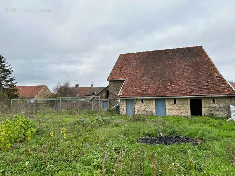 Maison à POUILLY-EN-AUXOIS