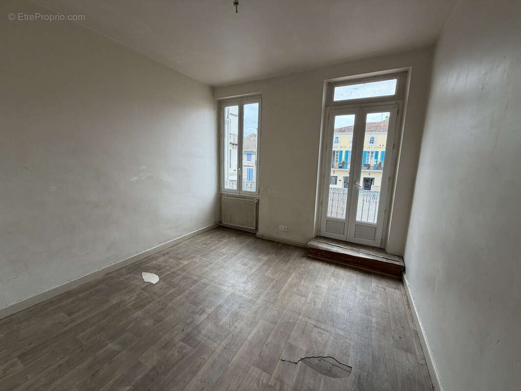 Appartement à CLAIRAC
