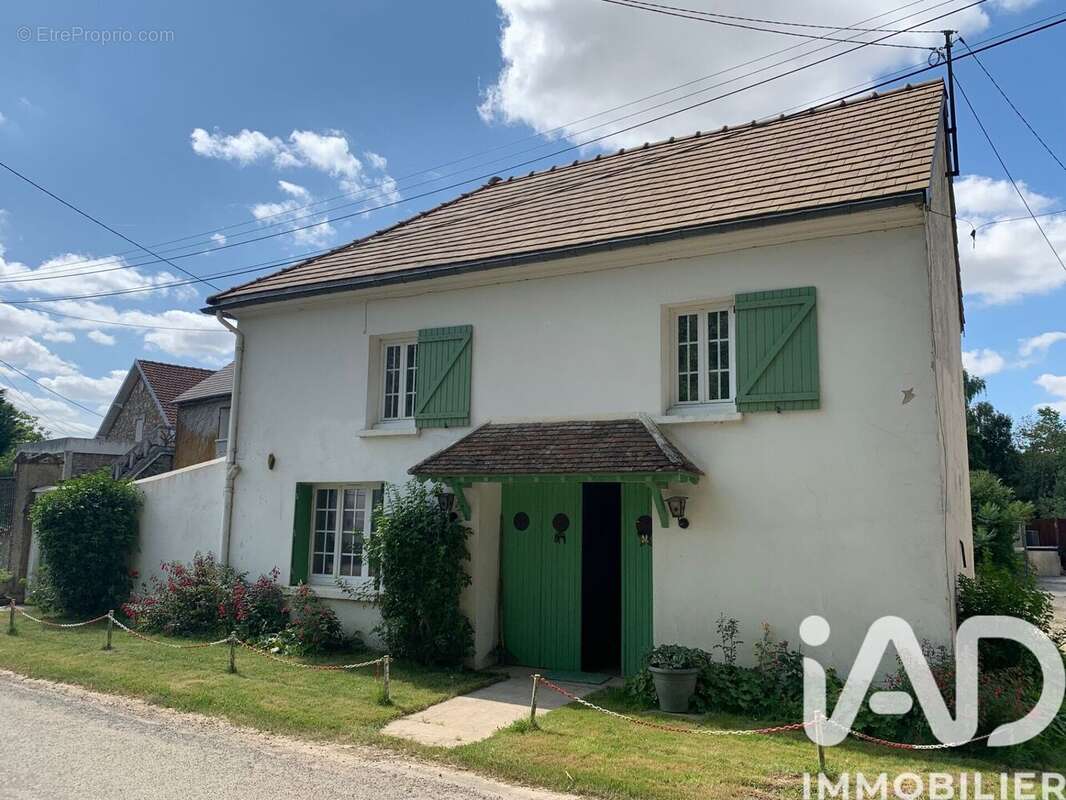 Photo 2 - Maison à VIELS-MAISONS