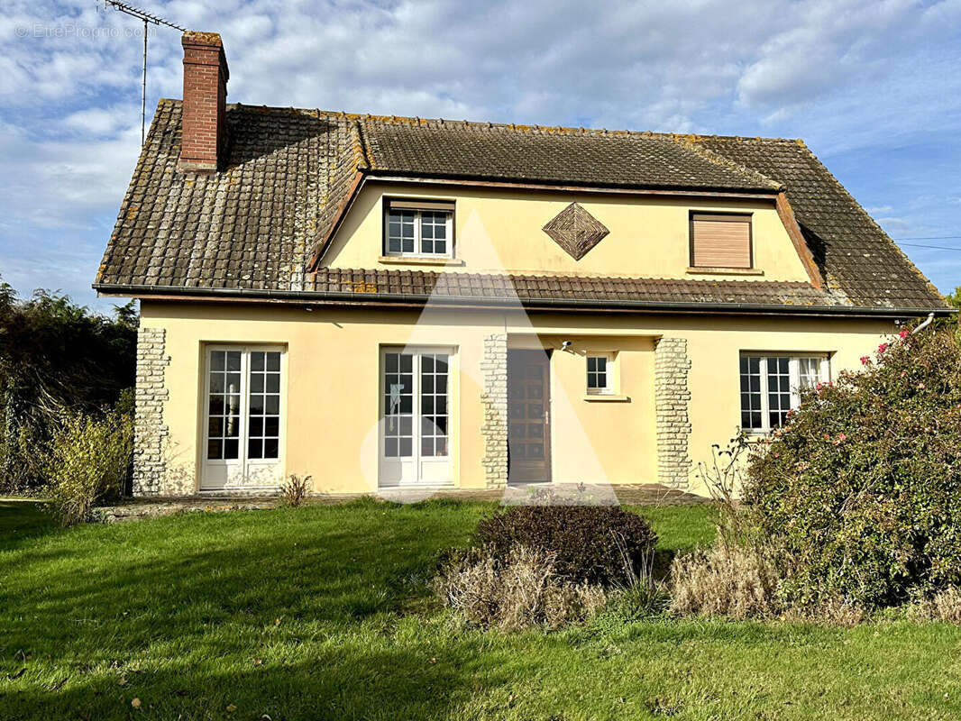 Maison à BOIS-NORMAND-PRES-LYRE