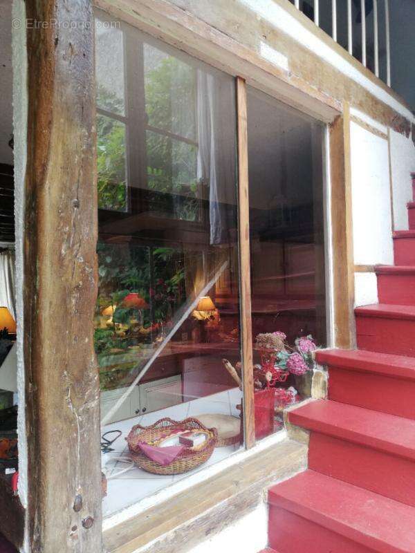 Maison à ROCHEFORT-EN-YVELINES