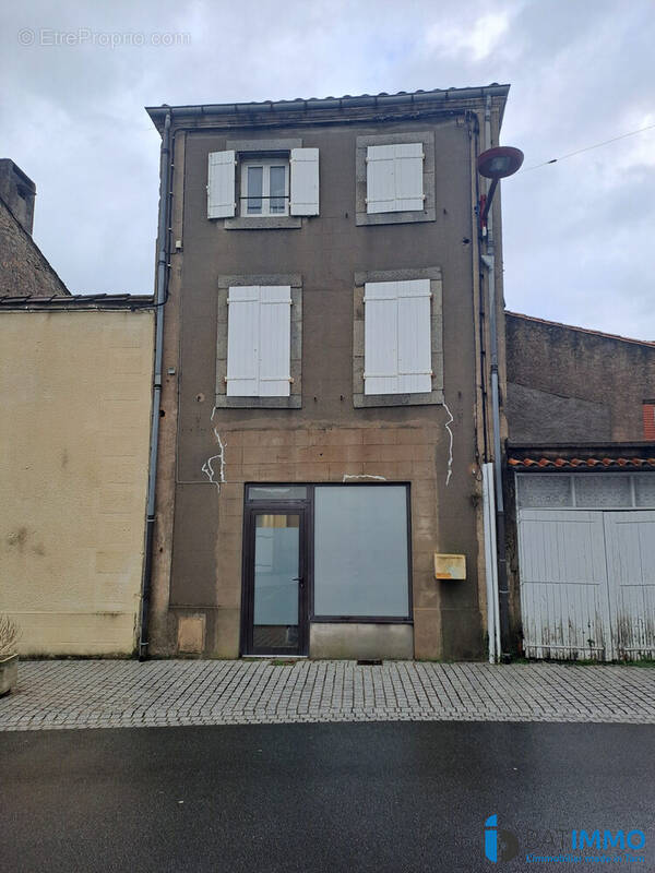 Appartement à SAINT-AMANS-VALTORET